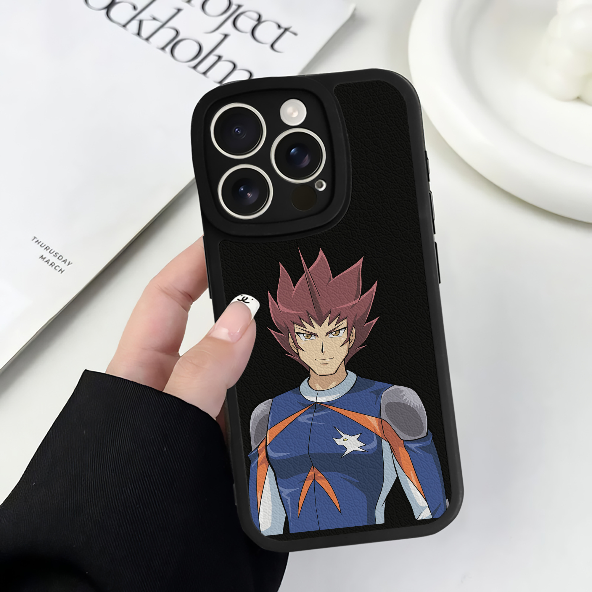 遊☆戯☆王 Yu-Gi-Oh! 【iPhone 16シリーズ対応】シリコンスマホケース（レザー調） 材質：シリコン